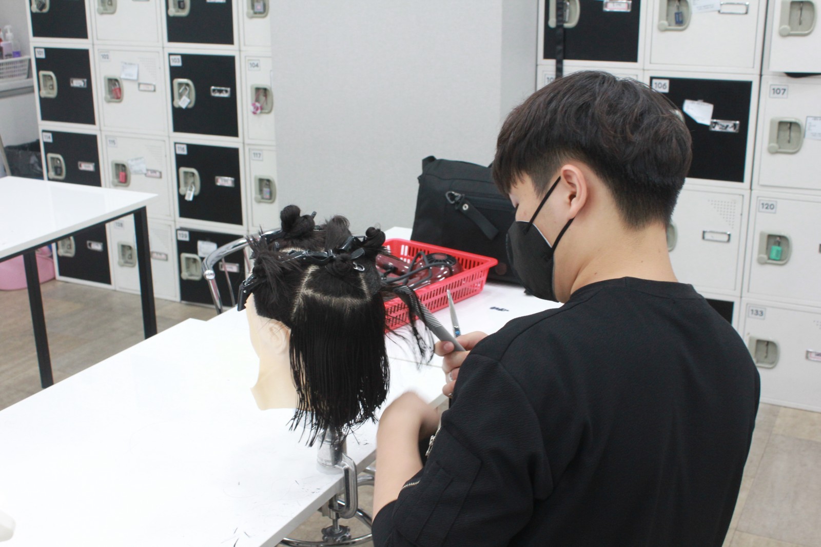 SNS